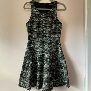Banana Republic Black and White Textured A Line Dress Size 4